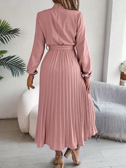 Layla – plain dress with stand-up collar and pleated belt