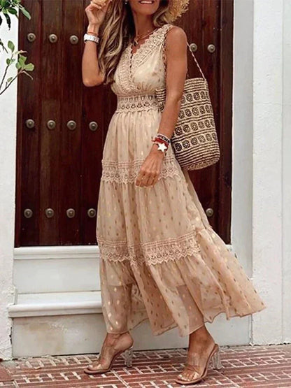 Elegant long dress with lace - Percey