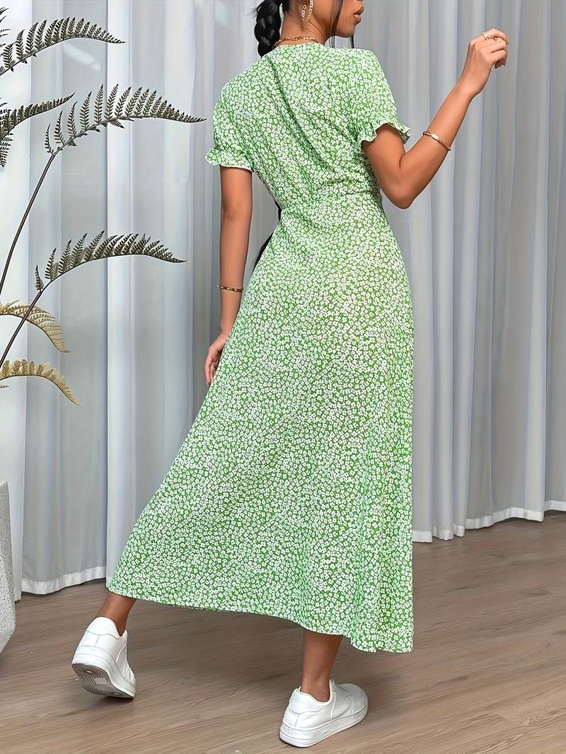 Mia – elegant maxi dress with a floral pattern