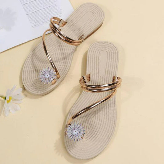 Aislee | sandals with a pattern of snowflakes