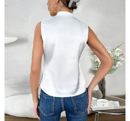 Elegant sleeveless plain top