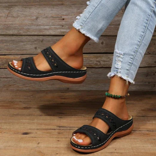 Mary – stylish orthopedic sandals