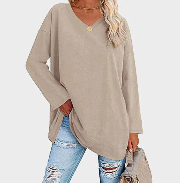 Ela - sweater with elegant long sleeves