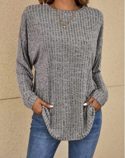 Ava – long sleeve wool sweater for spring