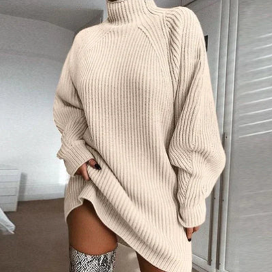 Madeline – knitted dress with high collar