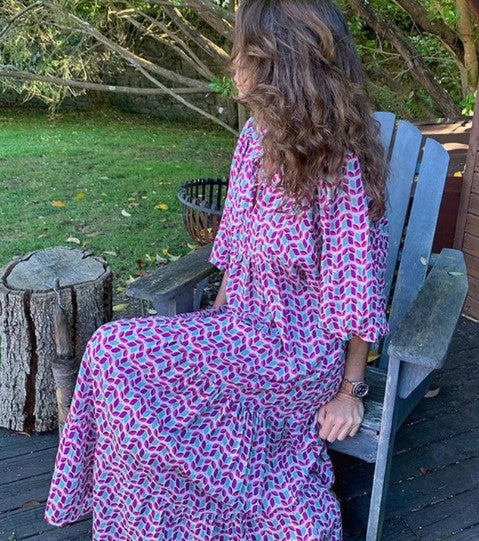 Isabella – maxi dress with vintage print