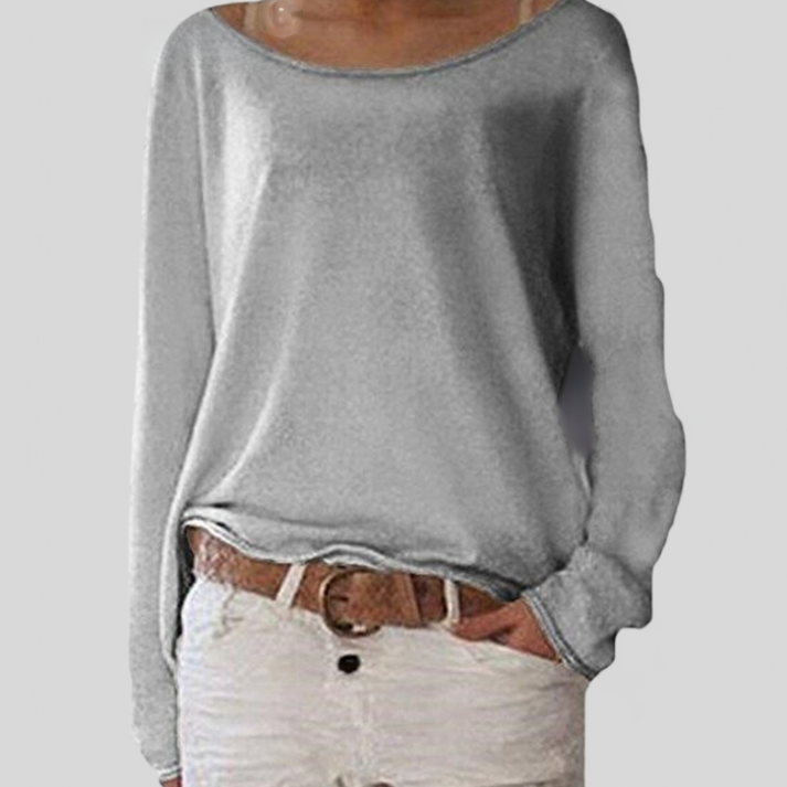 Alexa - elegant lightweight sweater with a crew neck