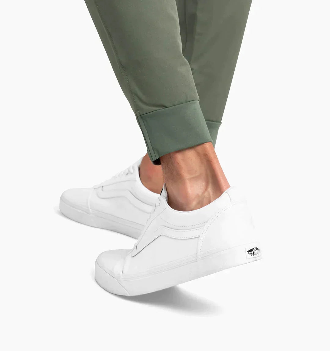 Calvin - stylish trousers for men based on Italian design