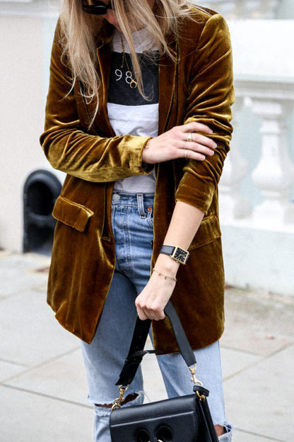 Eye-catching velvet blazer in street style